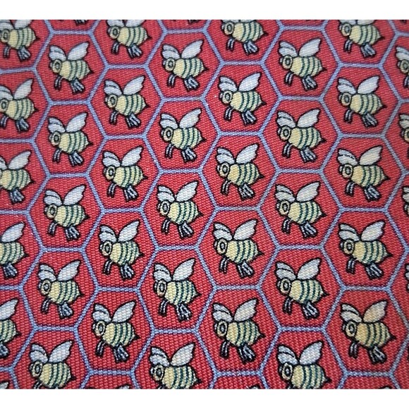 VINEYARD VINES Boys Pink Honey Bee Print Silk Neck Tie 50x3.0" Fun Cute Holiday - Picture 2 of 6